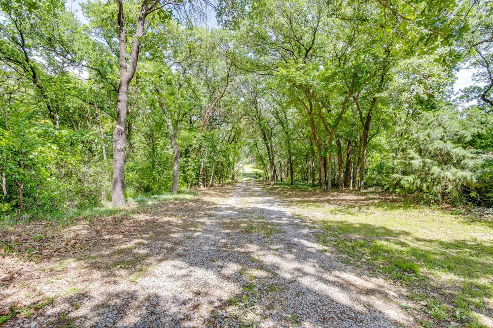 13350 Miller Road Azle, TX 76020