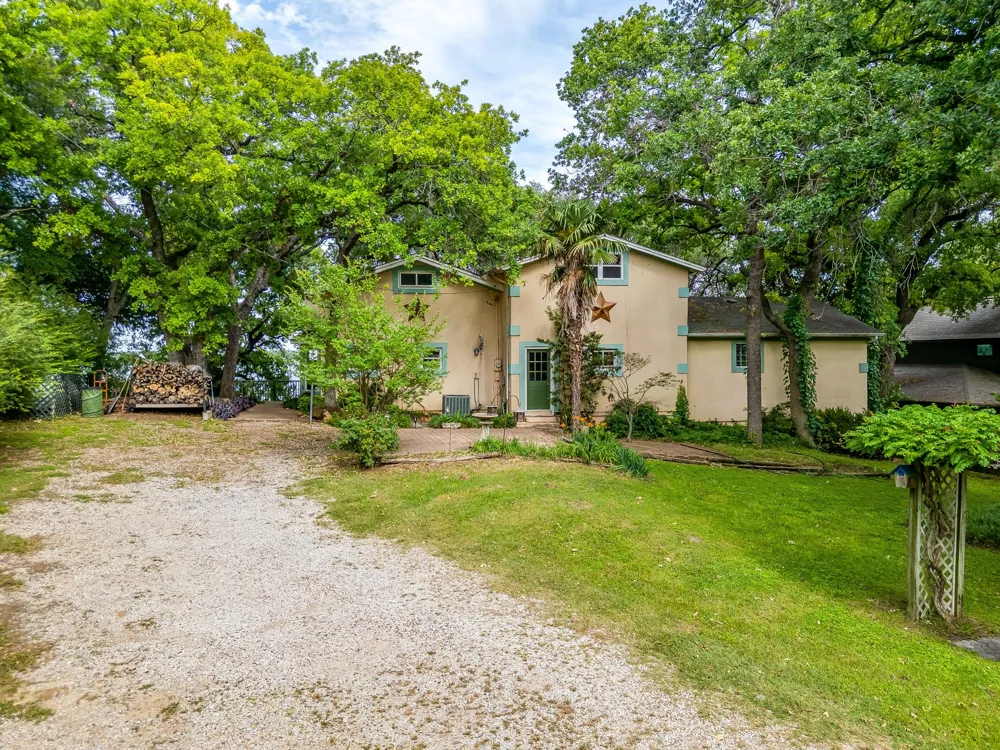 13350 Miller Road Azle, TX 76020