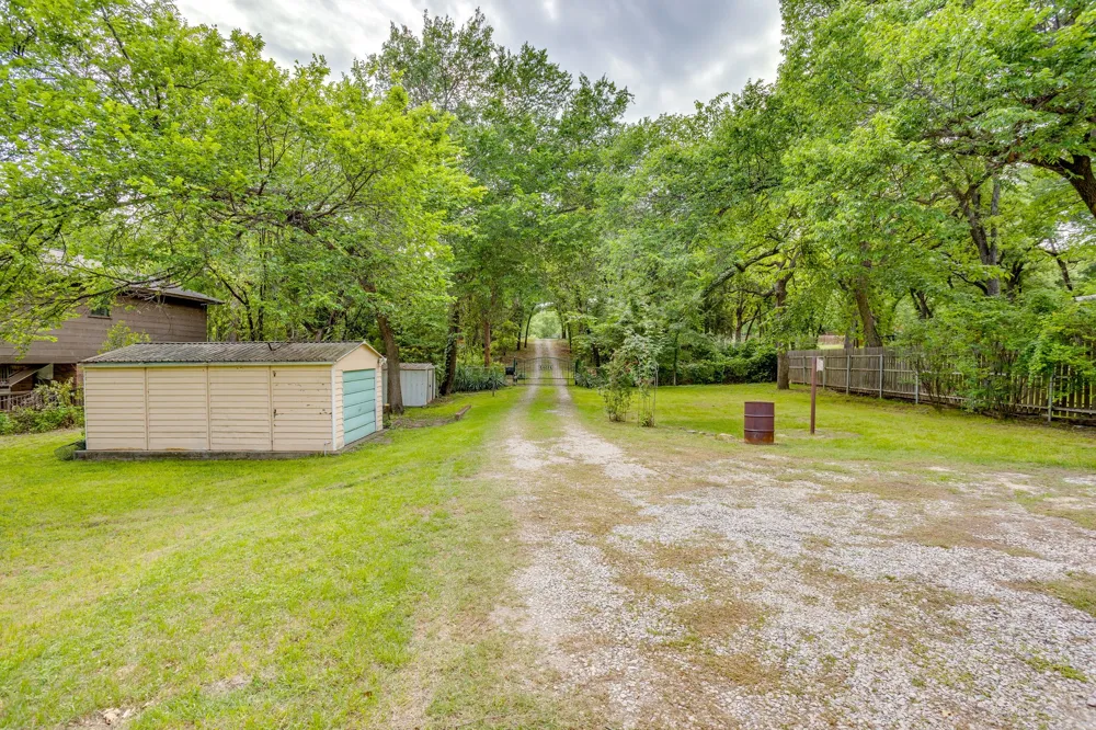 13350 Miller Road Azle, TX 76020