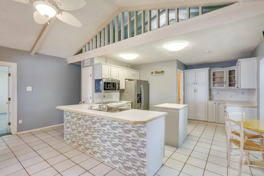 13350 Miller Road Azle, TX 76020