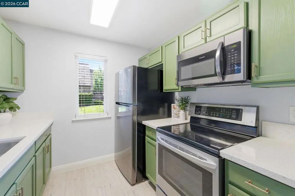 102 Luna Grande Cir #5 Sacramento, CA 95834