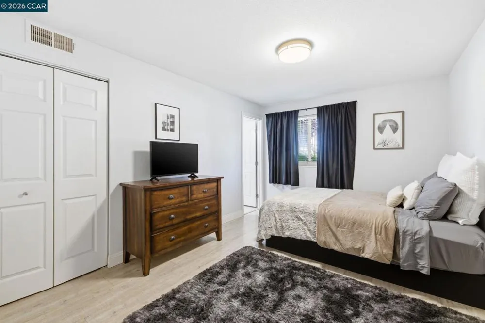 102 Luna Grande Cir #5 Sacramento, CA 95834