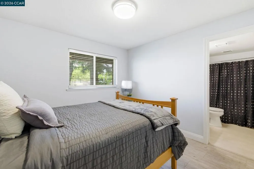 102 Luna Grande Cir #5 Sacramento, CA 95834