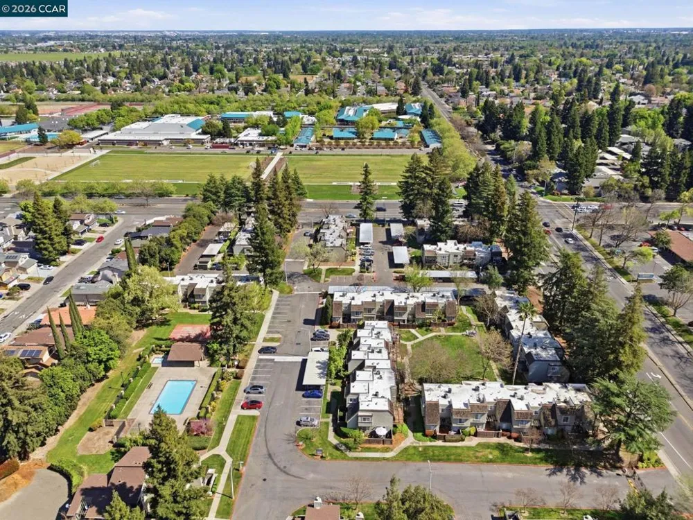 102 Luna Grande Cir #5 Sacramento, CA 95834