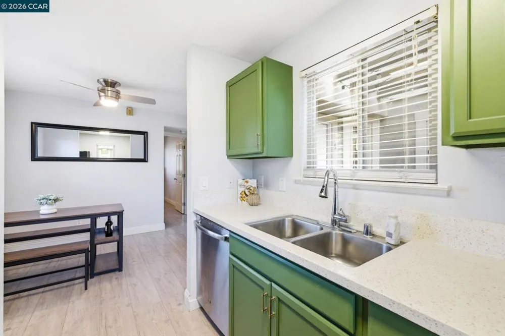 102 Luna Grande Cir #5 Sacramento, CA 95834