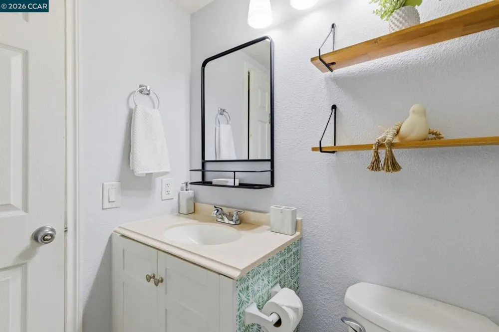 102 Luna Grande Cir #5 Sacramento, CA 95834