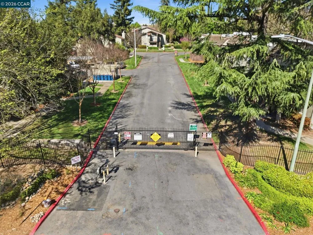 102 Luna Grande Cir #5 Sacramento, CA 95834