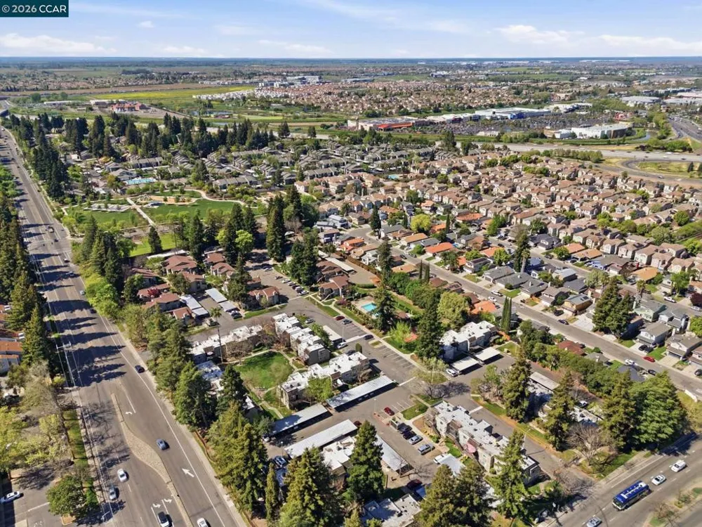 102 Luna Grande Cir #5 Sacramento, CA 95834