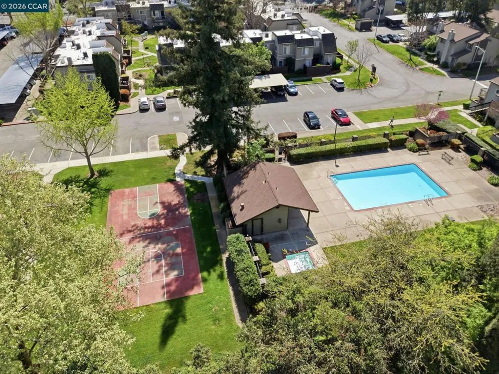 102 Luna Grande Cir #5 Sacramento, CA 95834