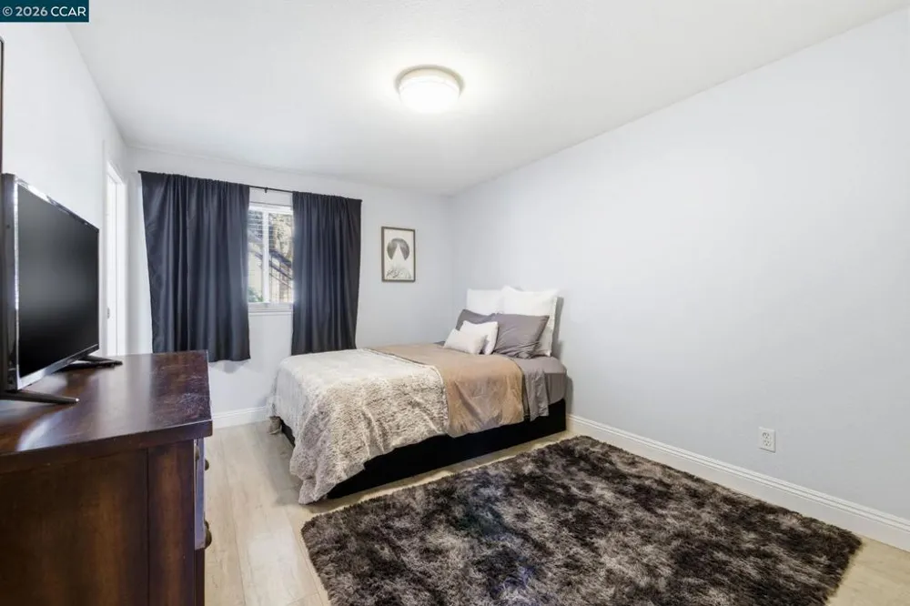 102 Luna Grande Cir #5 Sacramento, CA 95834