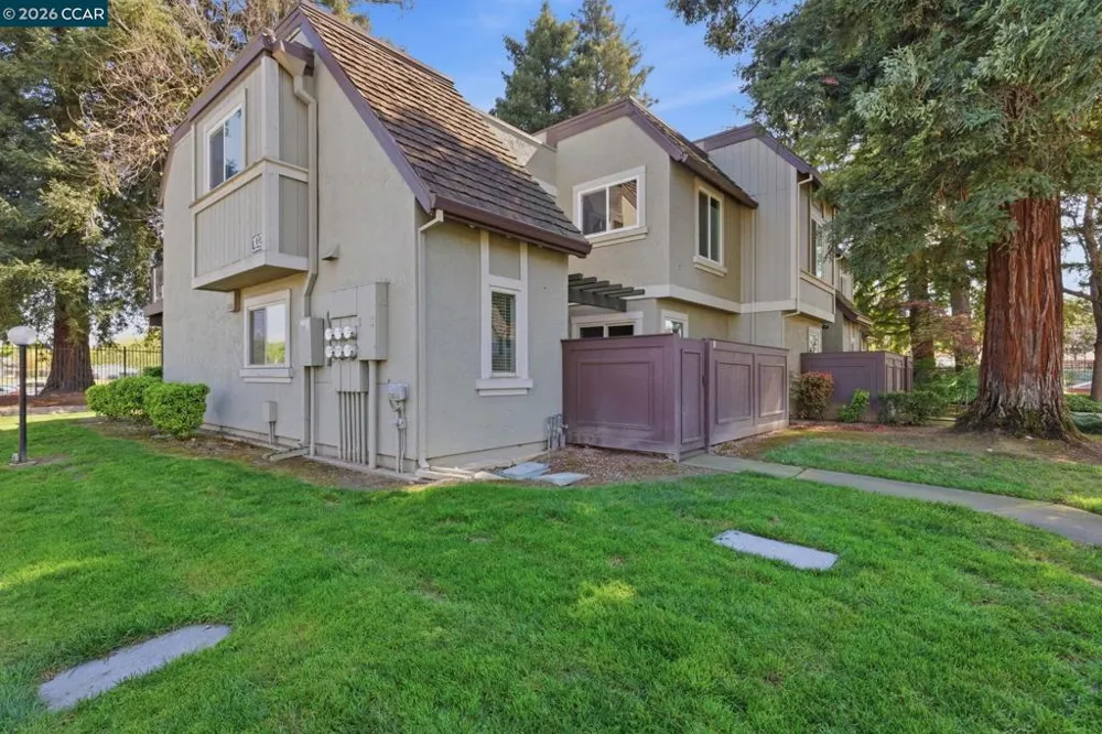 102 Luna Grande Cir #5 Sacramento, CA 95834