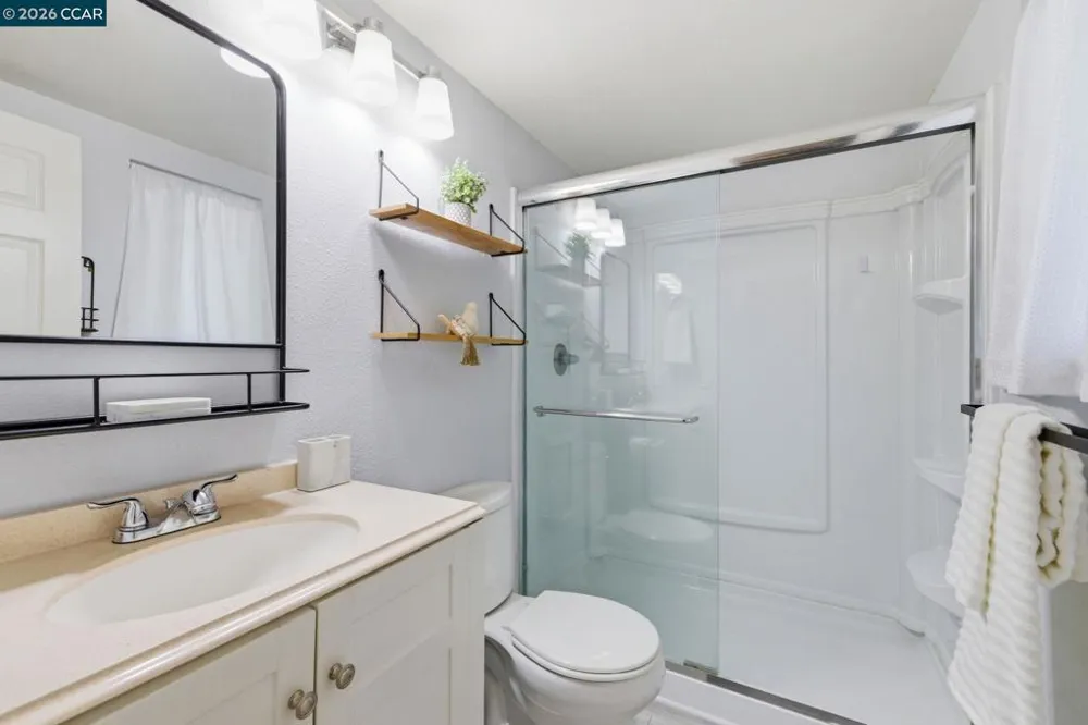 102 Luna Grande Cir #5 Sacramento, CA 95834