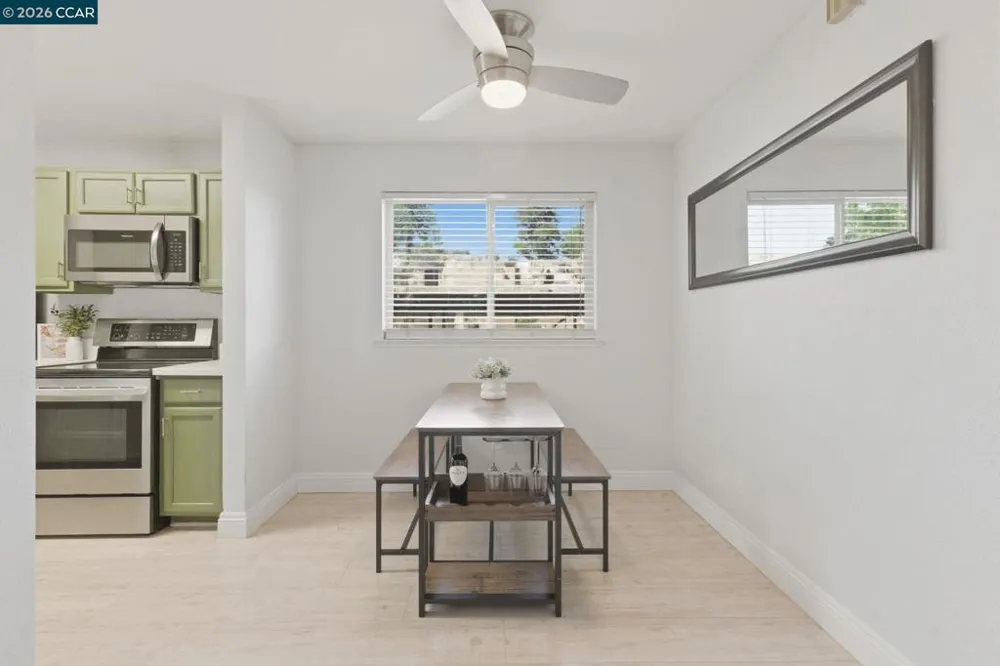102 Luna Grande Cir #5 Sacramento, CA 95834