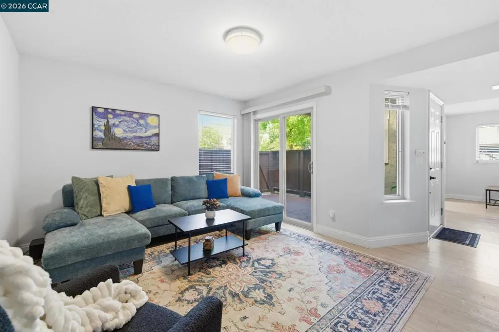 102 Luna Grande Cir #5 Sacramento, CA 95834