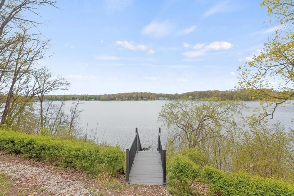 58604 E Clear Lake Road Fabius Township, MI 49093
