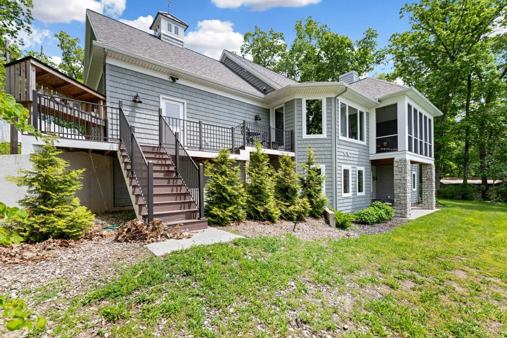 58604 E Clear Lake Road Fabius Township, MI 49093