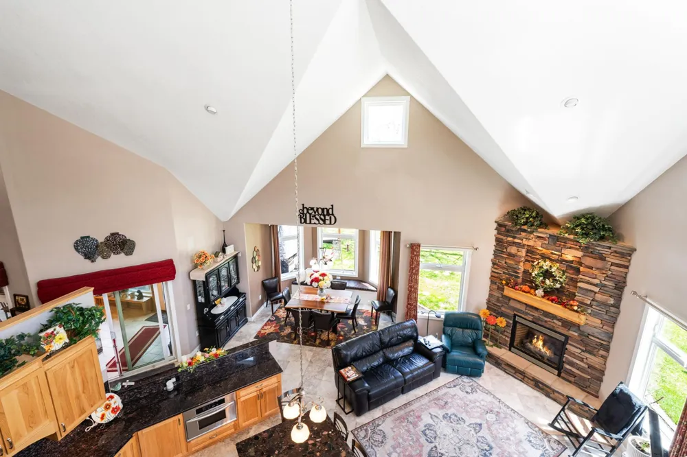 5760 Munger Shaw Road Saginaw, MN 55779