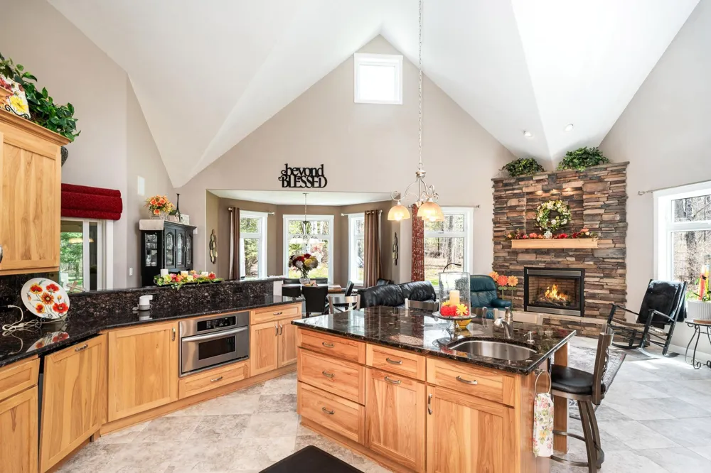5760 Munger Shaw Road Saginaw, MN 55779