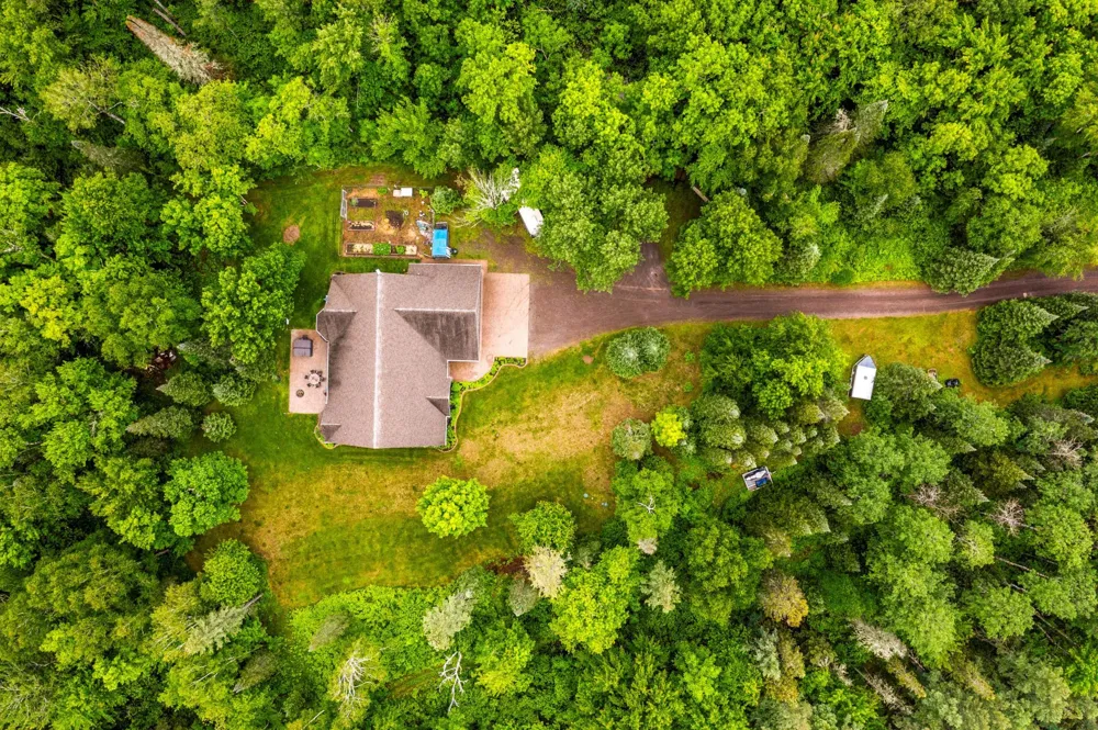 5760 Munger Shaw Road Saginaw, MN 55779