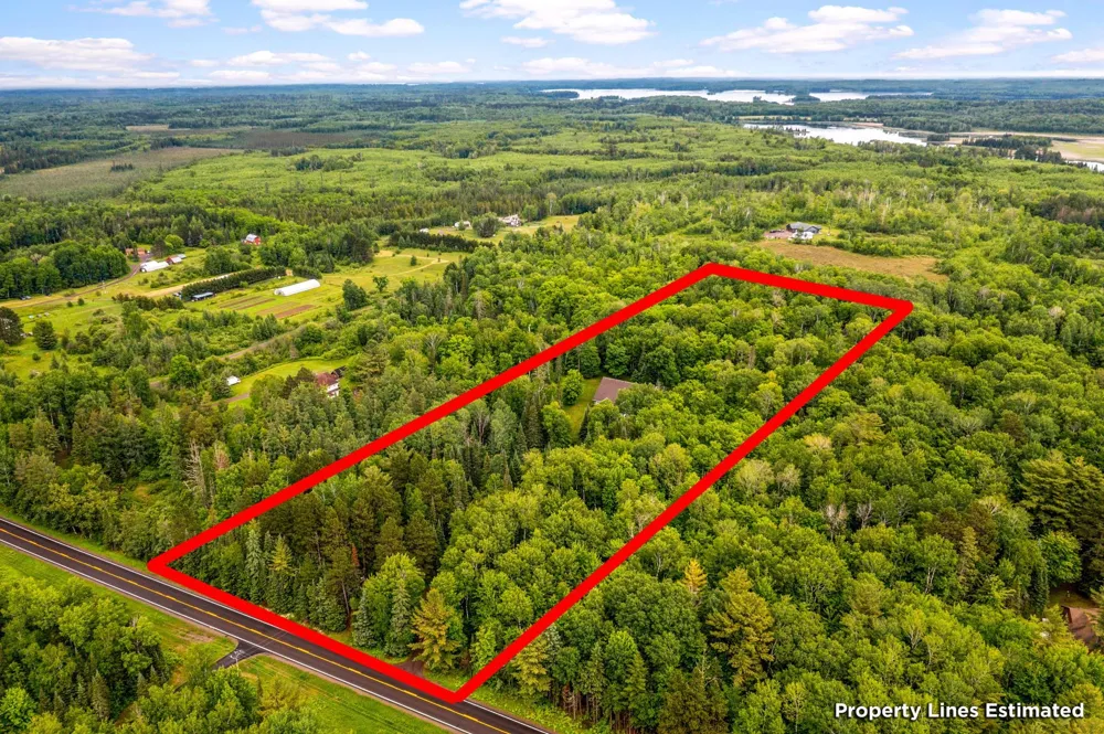5760 Munger Shaw Road Saginaw, MN 55779