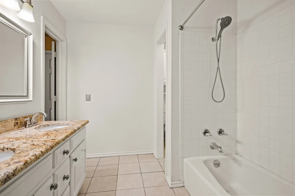 212 Turnberry Circle Mt Pleasant, TX 75455