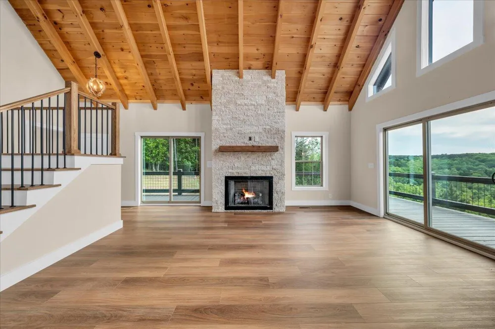 315 Morris Point Lane South Pittsburg, TN 37380