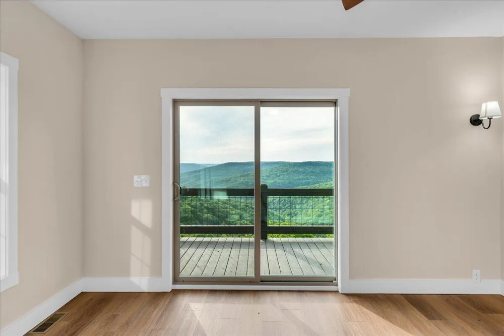 315 Morris Point Lane South Pittsburg, TN 37380