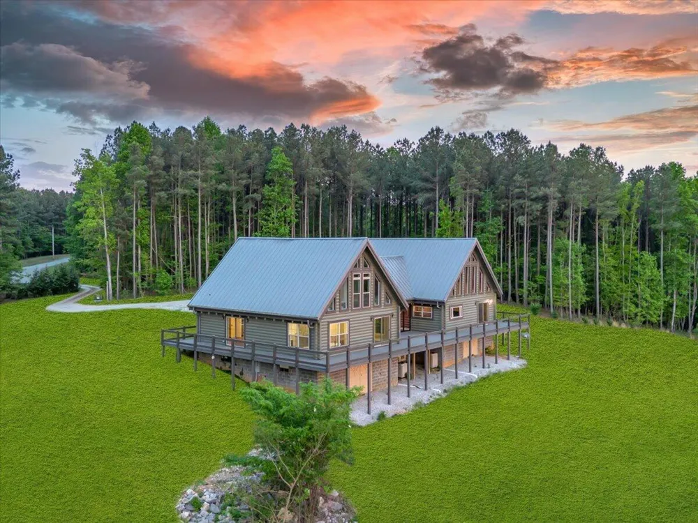 315 Morris Point Lane South Pittsburg, TN 37380