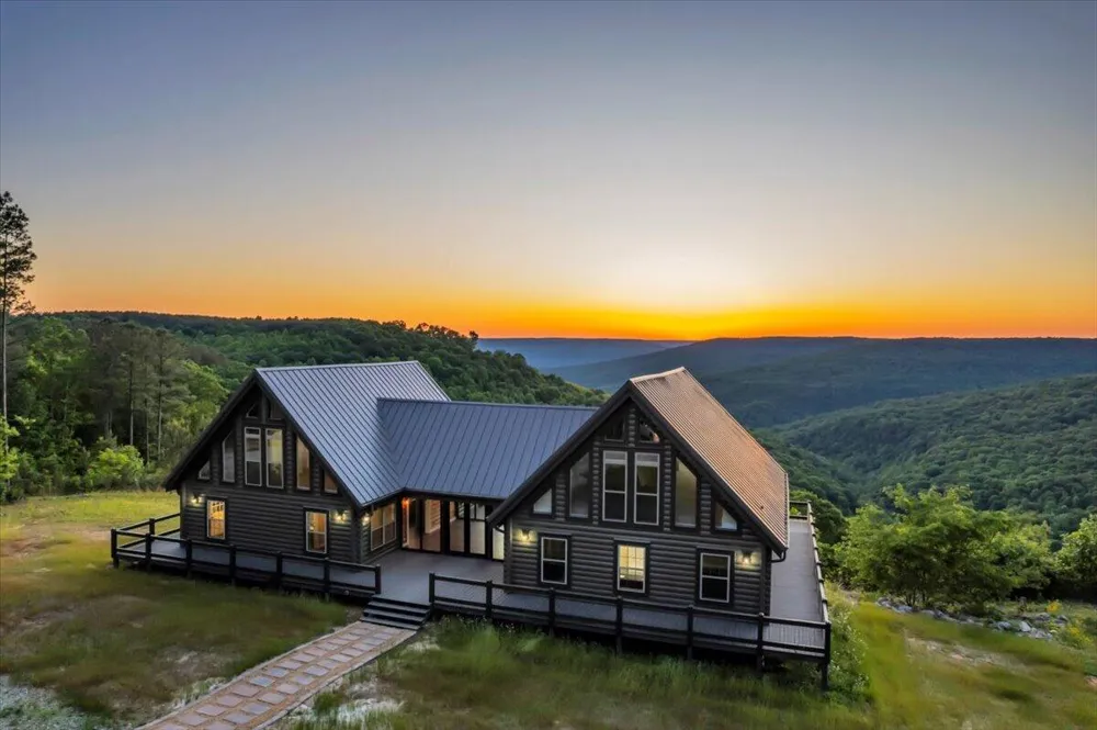 315 Morris Point Lane South Pittsburg, TN 37380