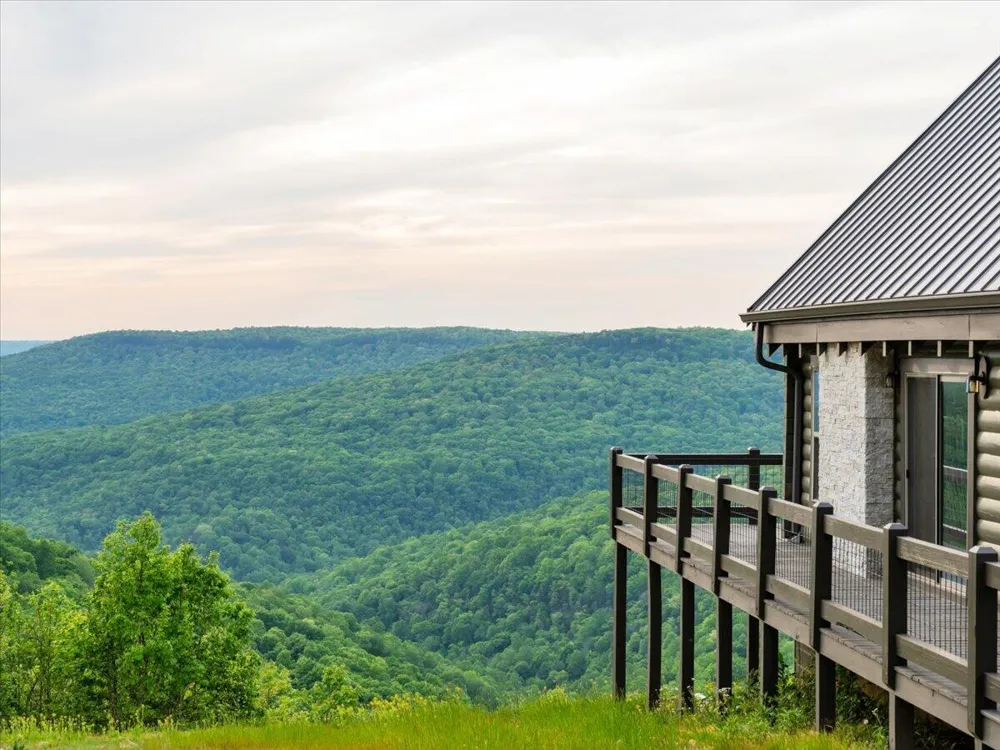 315 Morris Point Lane South Pittsburg, TN 37380