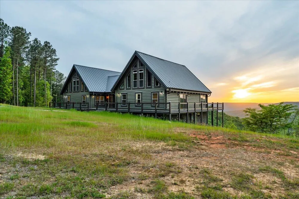 315 Morris Point Lane South Pittsburg, TN 37380