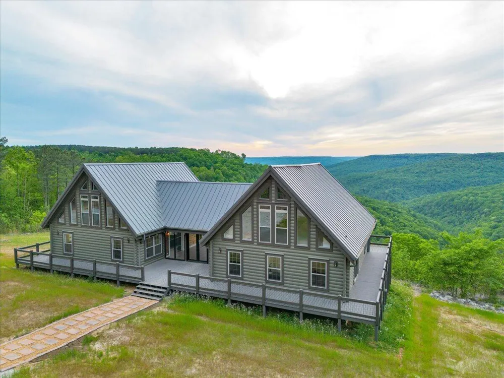 315 Morris Point Lane South Pittsburg, TN 37380