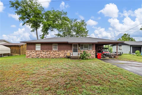 108 Bowman Drive