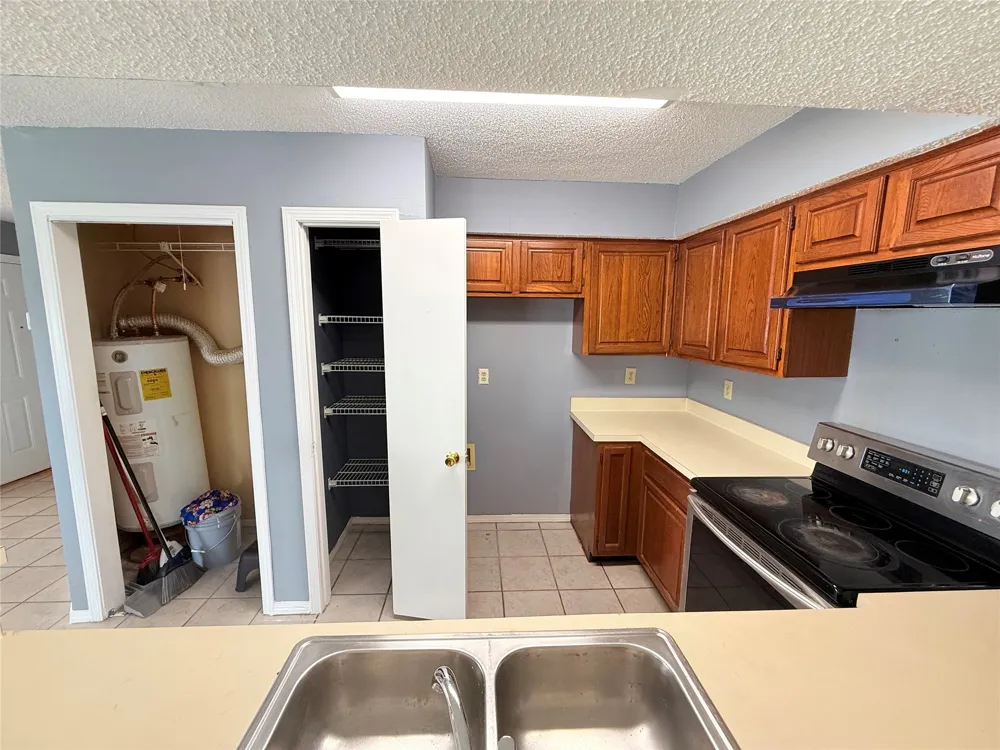 3402 Country Club Drive W #154 Irving, TX 75038