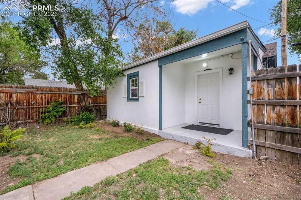 1030 Pine Street Pueblo, CO 81004