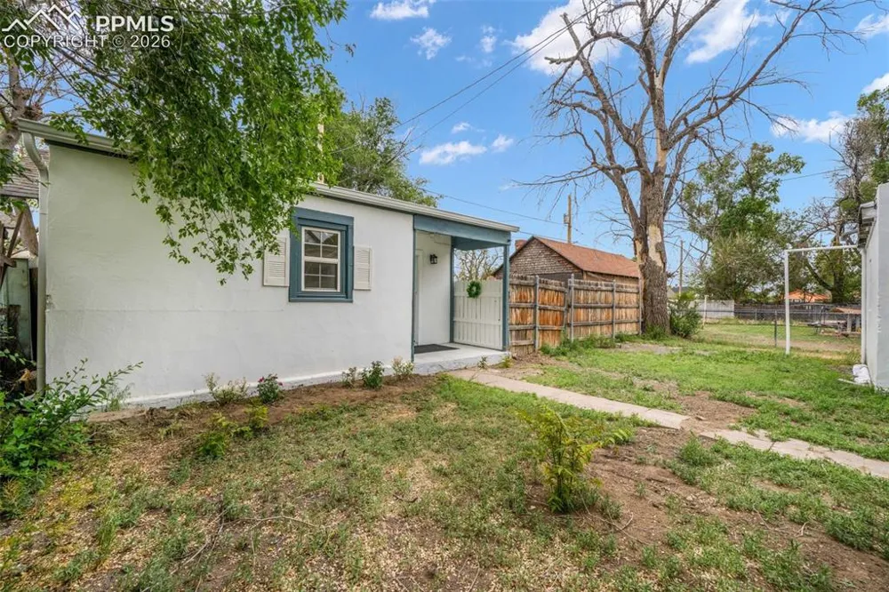 1030 Pine Street Pueblo, CO 81004