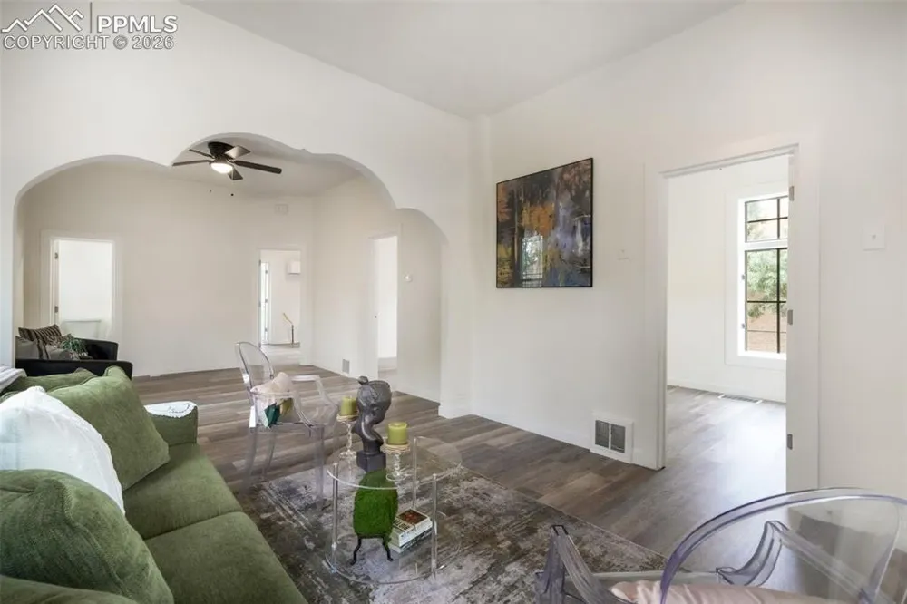 1030 Pine Street Pueblo, CO 81004