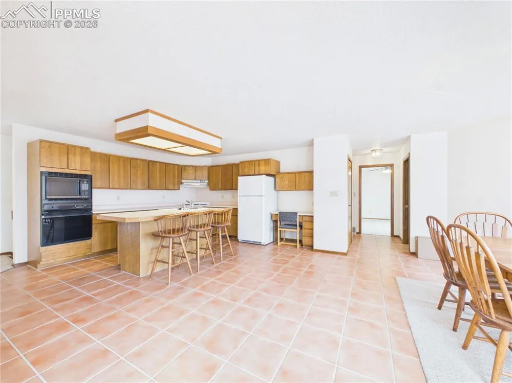 1380 S Winterhaven Drive Pueblo West, CO 81007