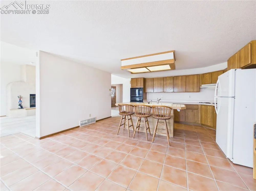 1380 S Winterhaven Drive Pueblo West, CO 81007