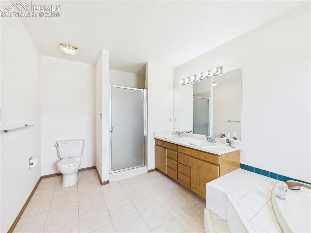 1380 S Winterhaven Drive Pueblo West, CO 81007