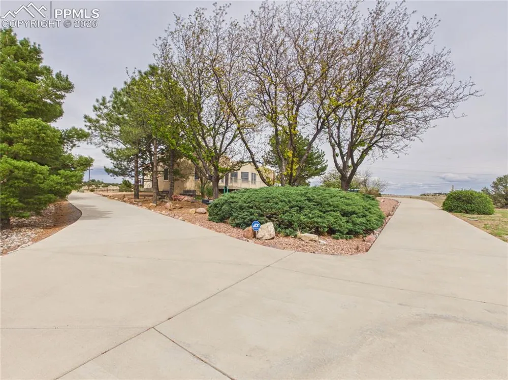 1380 S Winterhaven Drive Pueblo West, CO 81007