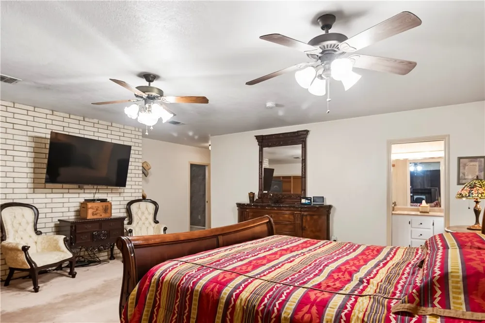 155 Harbor Mathis, TX 78368
