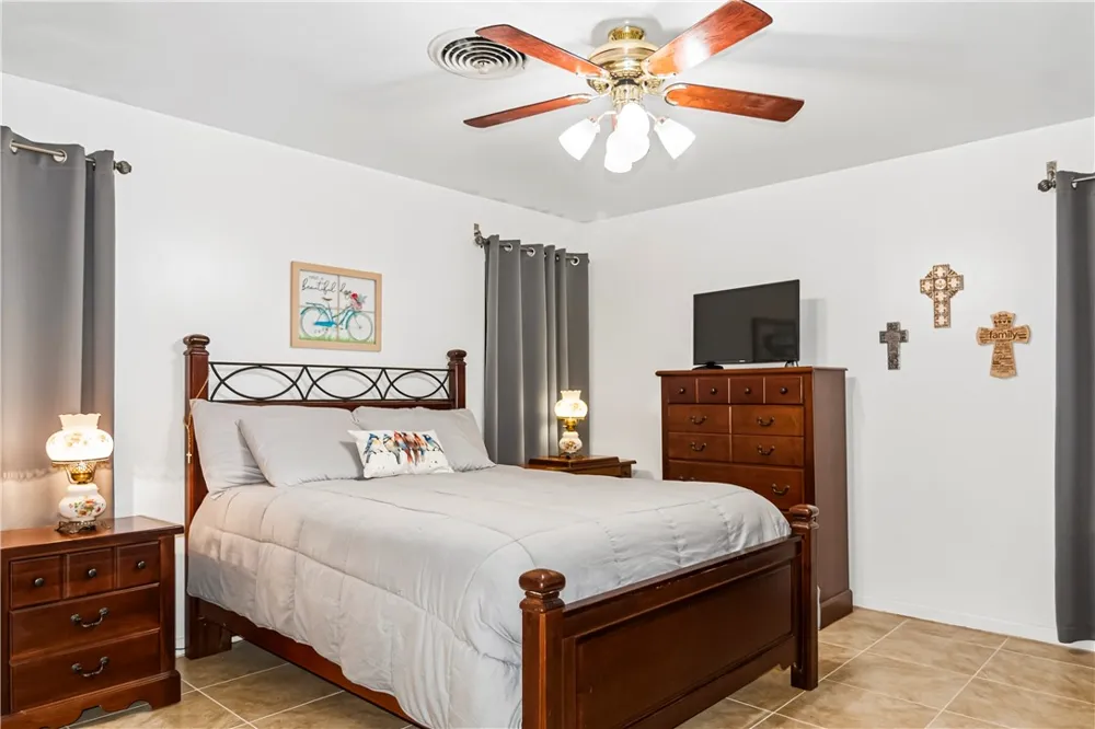 155 Harbor Mathis, TX 78368