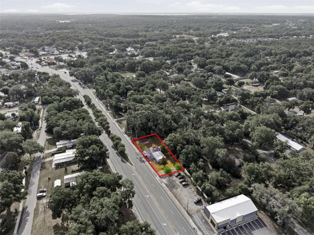 320 HIGHWAY 466 Lady Lake, FL 32159