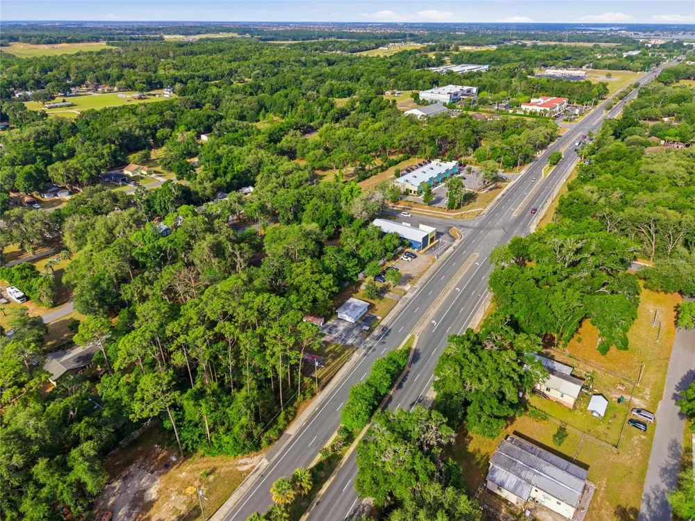 320 HIGHWAY 466 Lady Lake, FL 32159