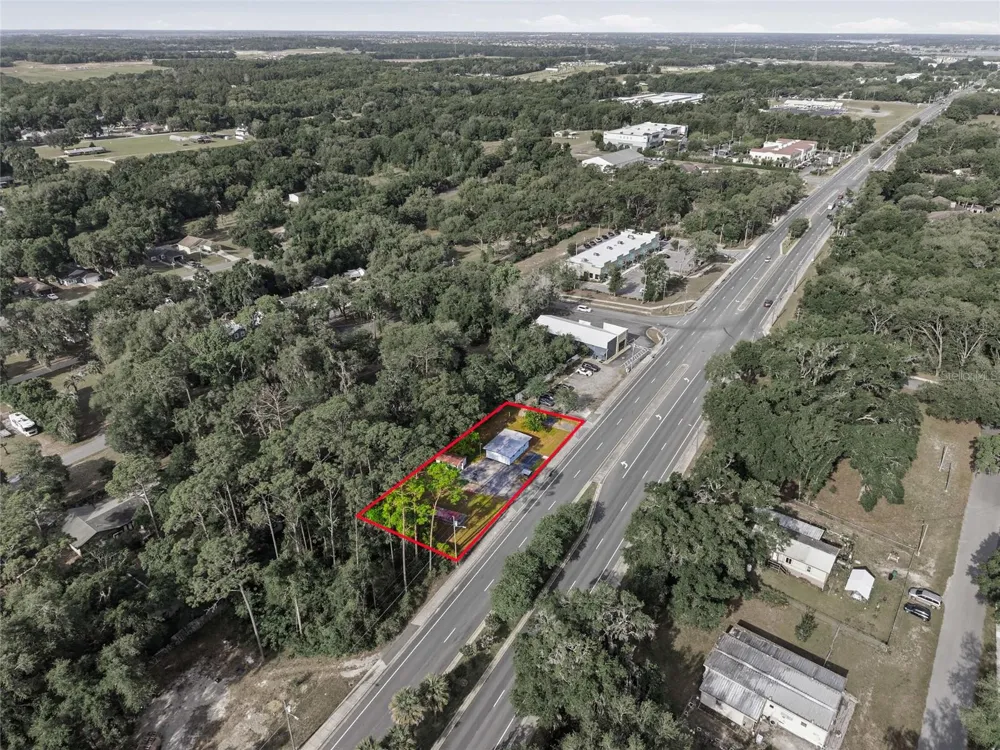 320 HIGHWAY 466 Lady Lake, FL 32159