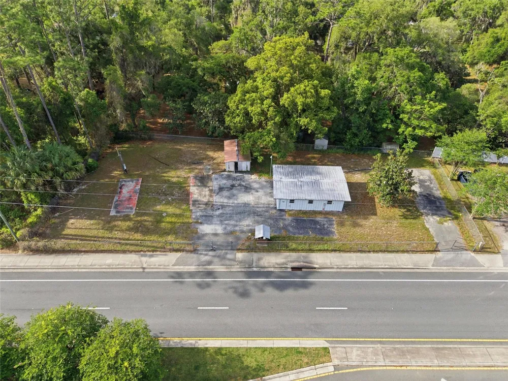 320 HIGHWAY 466 Lady Lake, FL 32159