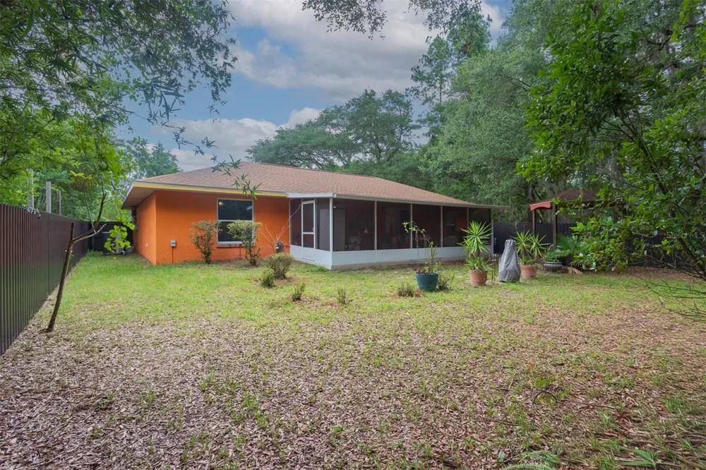 10 SEQUOIA DRIVE TRACE Ocklawaha, FL 32179
