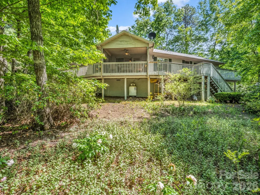 120 Lakewood Drive Lake Lure, NC 28746