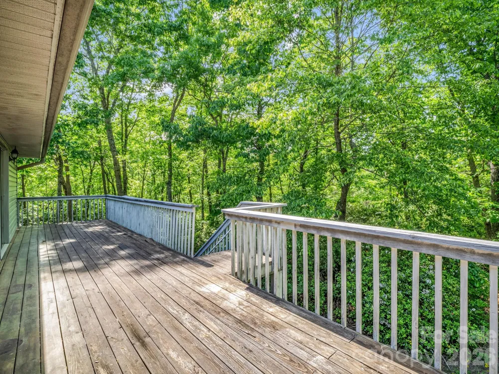 120 Lakewood Drive Lake Lure, NC 28746